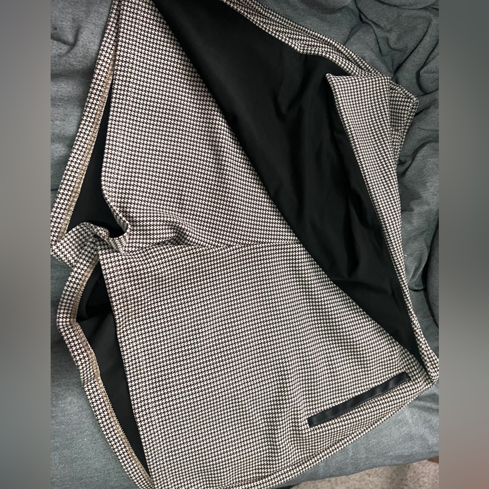 Women’s skirt